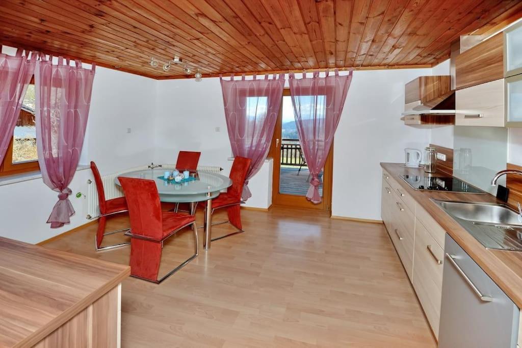 Ferienwohnung Karawankenblick Bach  Εξωτερικό φωτογραφία